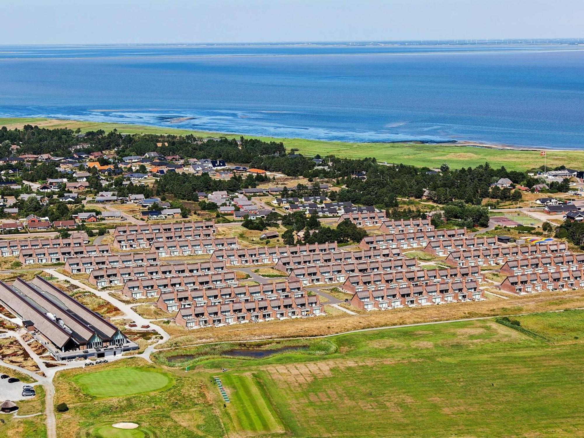 4 Person Holiday Home On A Holiday Park In R M Sønderby エクステリア 写真
